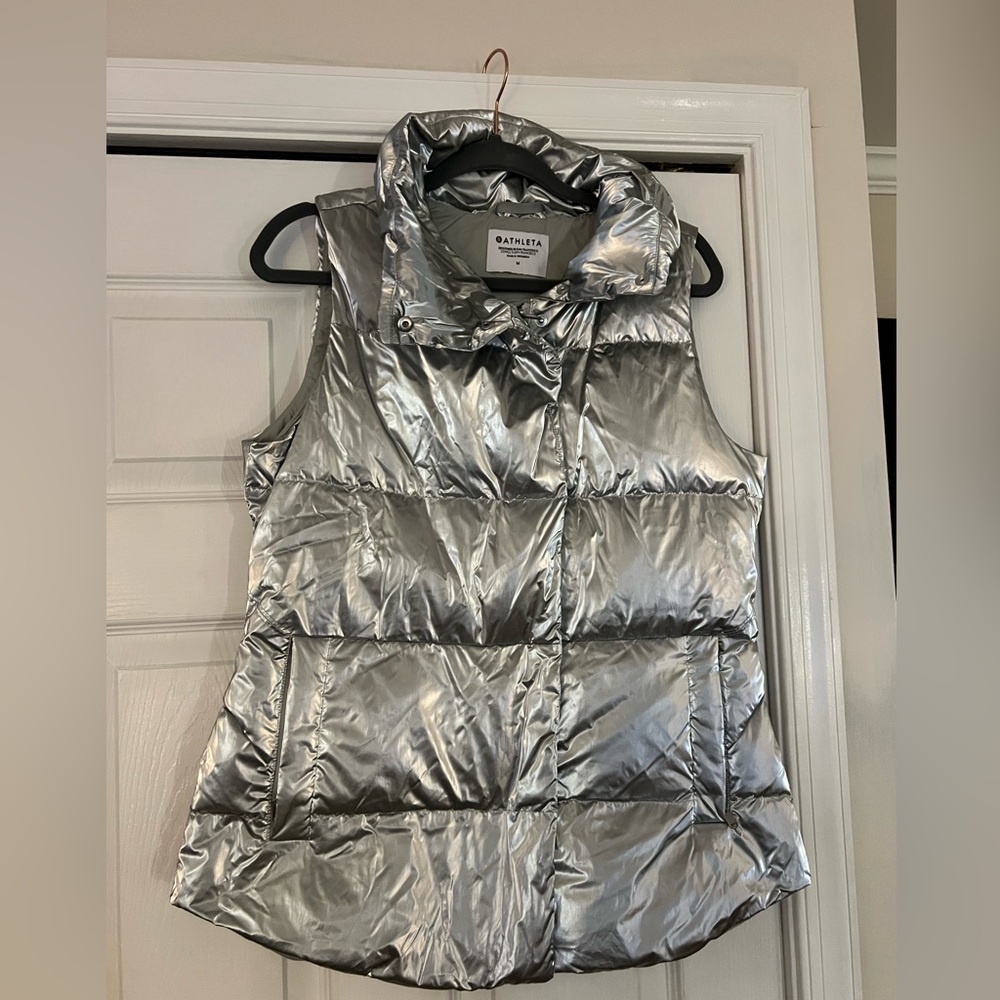Athleta vest, silver, size medium